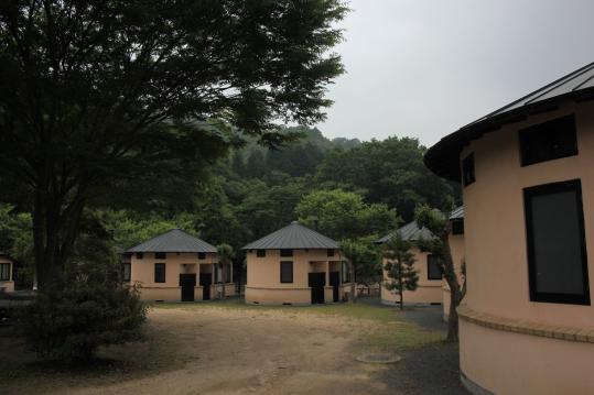 tututa no mori camp site in kahihawa cave