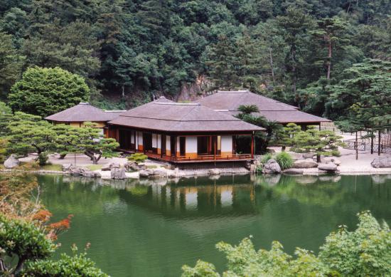 ritsurin garden kikugetu-tei