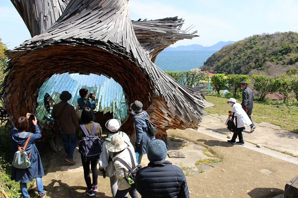 春爛漫！伊吹の島から桜の便り！