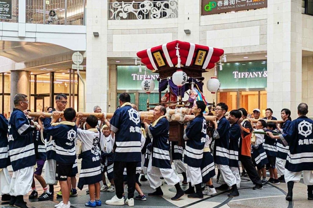 「石清尾八幡宮 秋の大祭」を楽しもう！