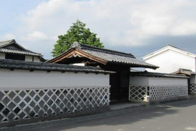たどつALWAYSー特選コース！県下唯一家老屋敷見学・オリーブ摘み・グルメ牡蠣づくしー