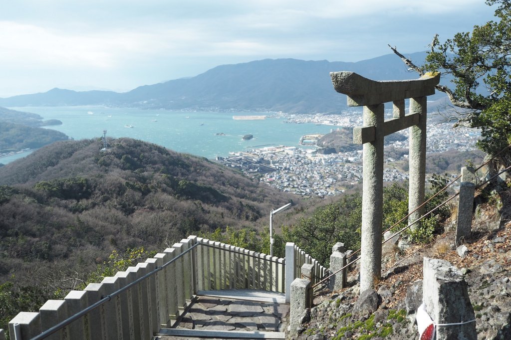 【小豆島遍路巡礼】始まりの山岳霊場「碁石山」での護摩祈祷体験ツアー