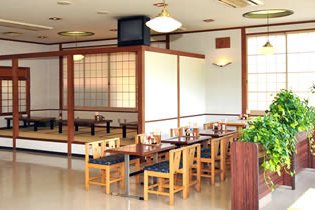 春日温泉食堂