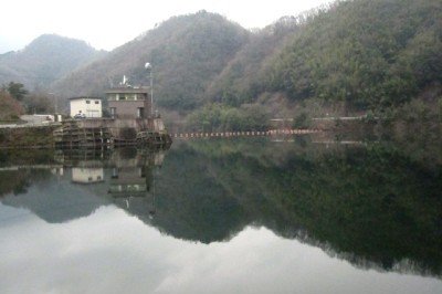 内場池