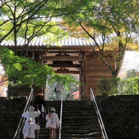 歴史と伝承にいざなわれて・・・香川県中部6ヶ寺めぐり