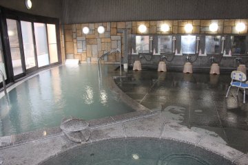 エピアみかど