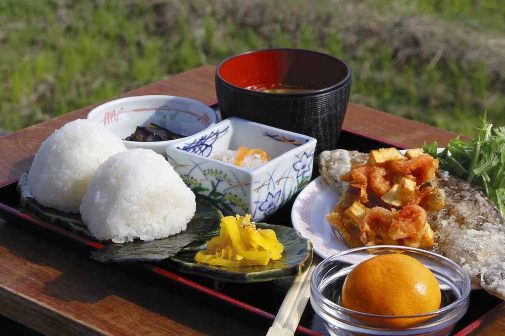 こまめ食堂