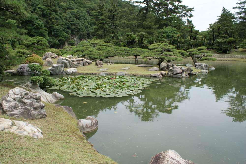 涵翠池