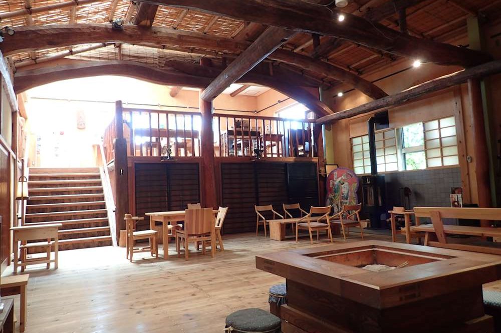古材と薪ストーブのお店　古木里庫（こきりこ）