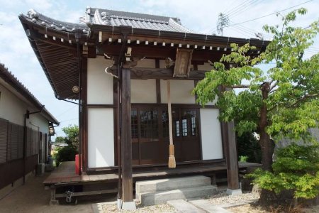 向良（こうら）神社