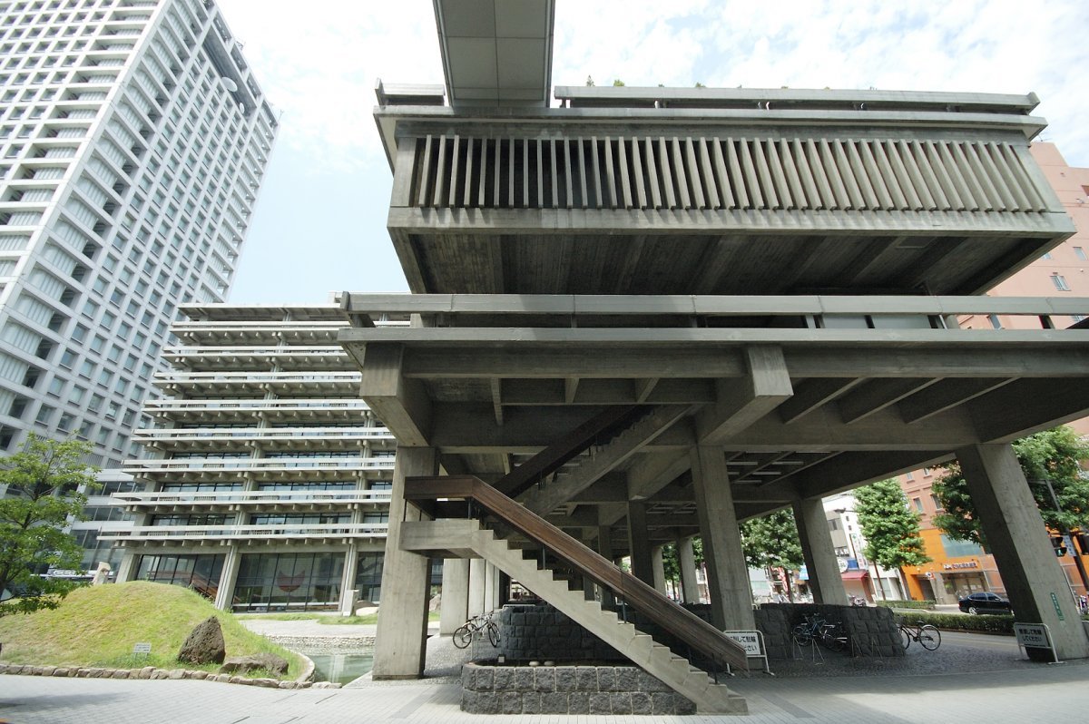 香川県庁東館