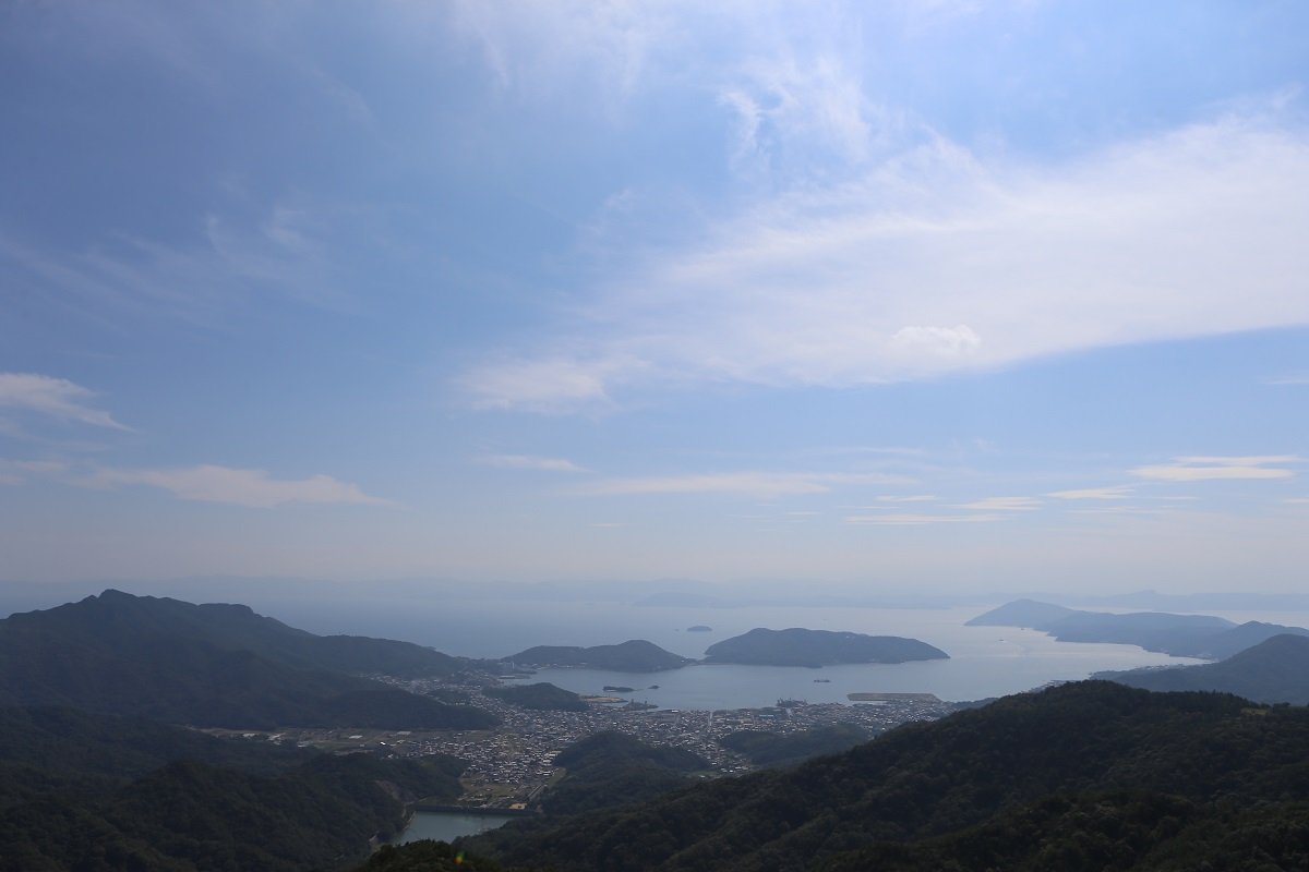 日本三大渓谷美に数えられる寒霞渓からの眺望