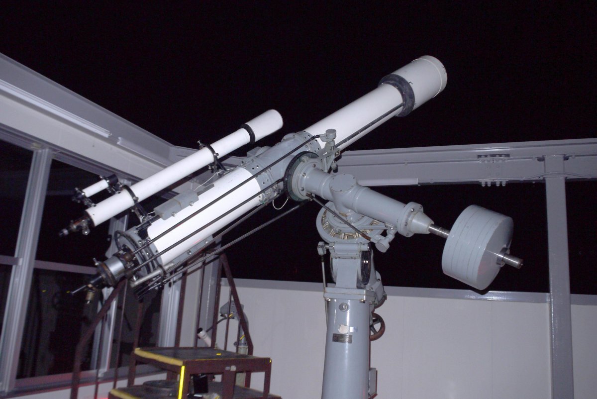 大型屈折望遠鏡