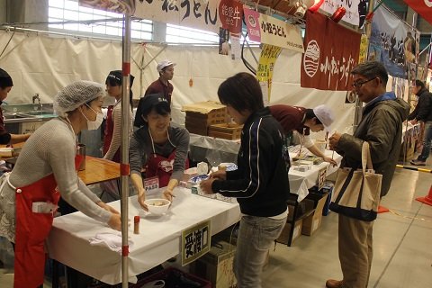 趣向を凝らしたご当地うどんの数々