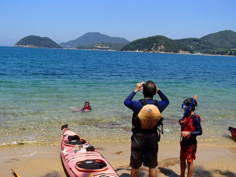無人島の「蔦島（つたじま）」を目指そう！