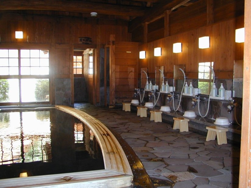 ゆっくり温泉に浸かって癒しの時間を