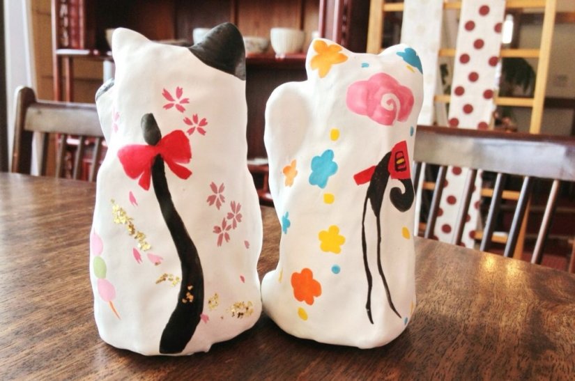 招き猫の後ろ姿もこんなにかわいくなりました♪
