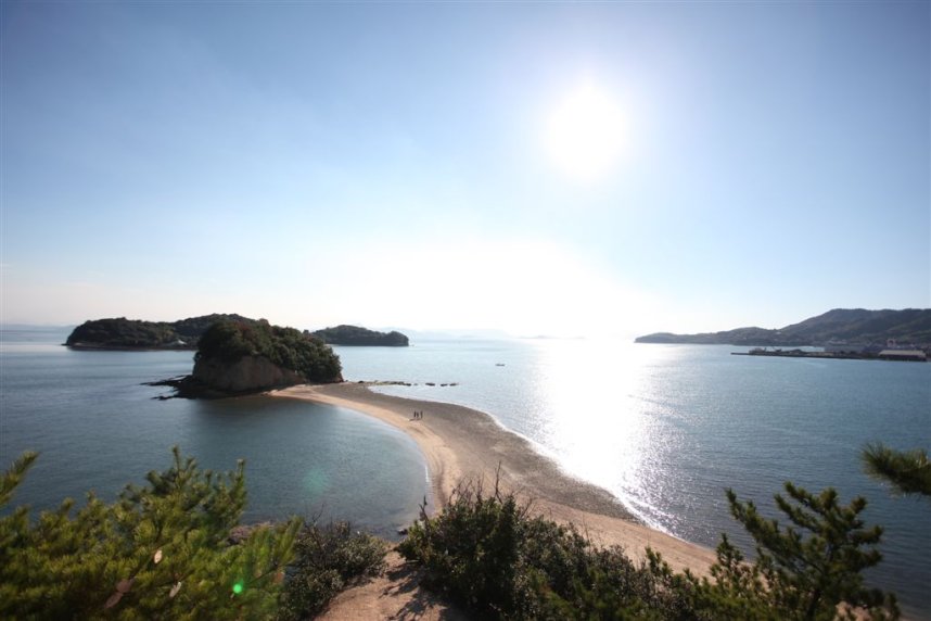 神秘的な風景がロマンチックな気分を盛り上げてくれる