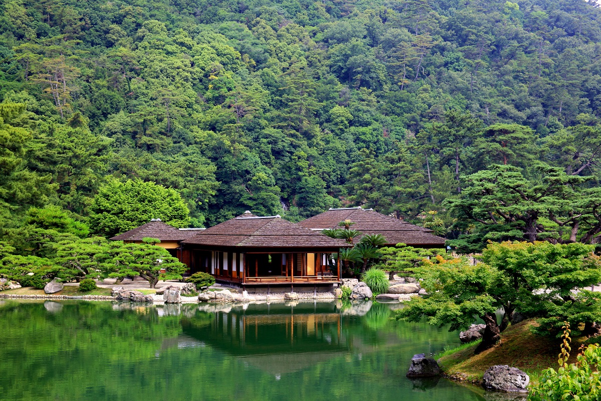 栗林公園|香川県観光協会公式サイト - うどん県旅ネット