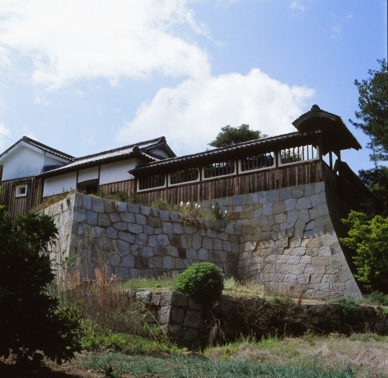 尾上邸