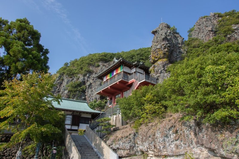 西之瀧龍水寺（小豆島）