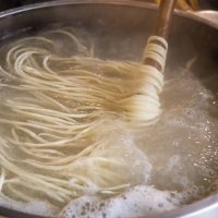 うどん茹で